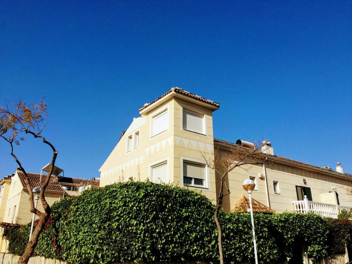 丰希罗拉Casa Alameda别墅 外观 照片